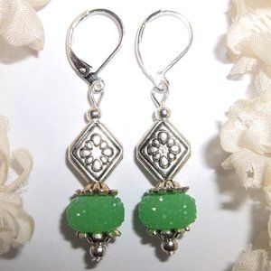 Dangle Earrings Beaded Green and Silver Handmade Set Pair Fashion Jewelry 7187